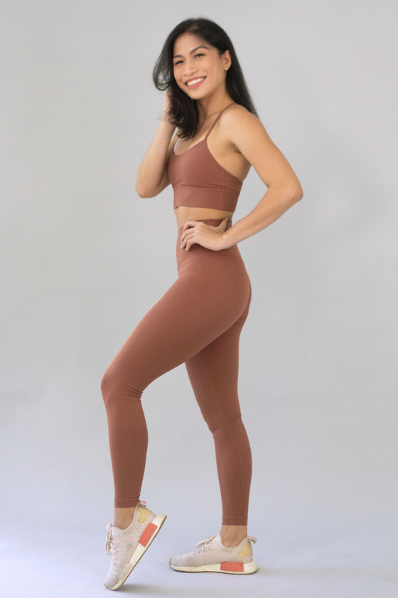Movement Leggings in Dark Toffee