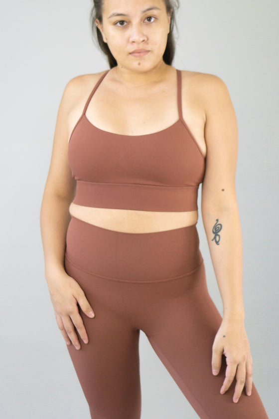Movement Bra in Dark Toffee
